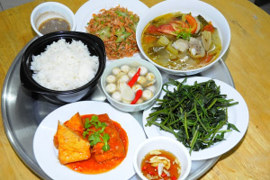 Top 5 Quán cơm ngon nhất tại Hạ Long